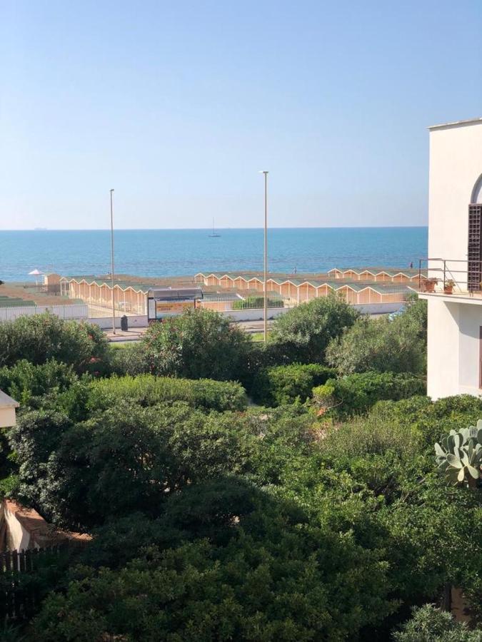 E&C Suites Roma Λίντο ντι Όστια Εξωτερικό φωτογραφία